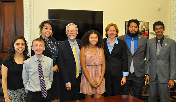 CSOs (from left) America, Sage, Dominique, Marie, Jonathan and Dhruv with John Holdren and Megan Smith at the White House.